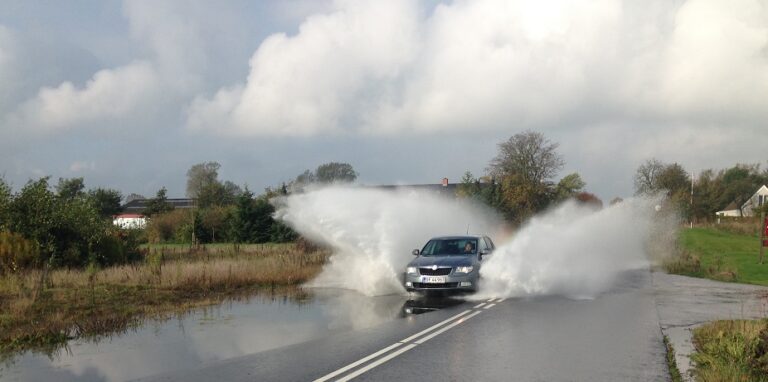 Greve Kommune knokler for at holde vejene fri for vand