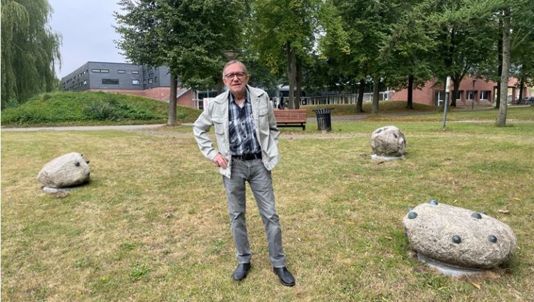 Kom til afsløring af ny kunst i Bibliotekshaven