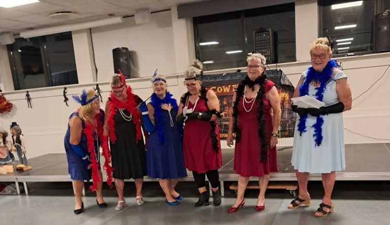 Linedance giver gode grin og masser af motion